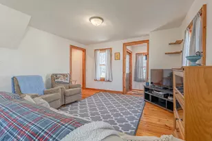 322 S Madison St, Janesville, WI 53536 - Photo 8