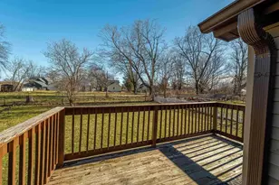 322 S Madison St, Janesville, WI 53536 - Photo 42