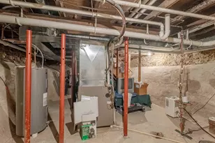 322 S Madison St, Janesville, WI 53536 - Photo 24