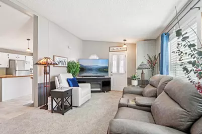 412 Oak Lodge Road, Racine, WI 53185 - Photo 10