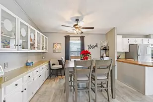 412 Oak Lodge Rd, Racine, WI 53185 - Photo 12