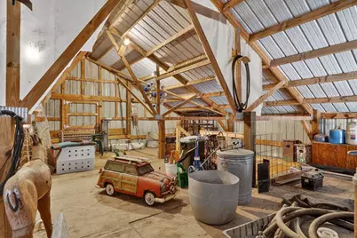 8131 E Creek Road, Janesville, WI 53546 - Photo 24