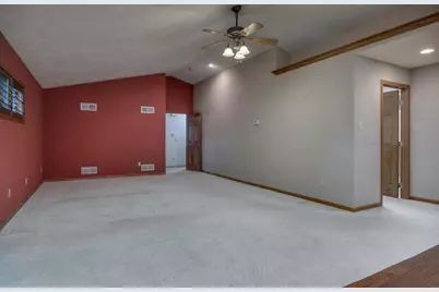 8131 E Creek Road, Janesville, WI 53546 - Photo 42