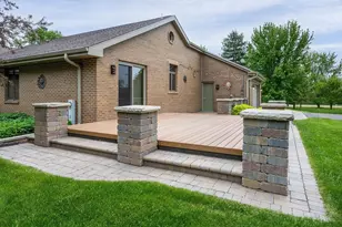 8131 E Creek Rd, Janesville, WI 53546 - Photo 8