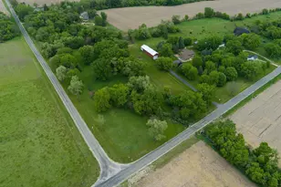 8131 E Creek Rd, Janesville, WI 53546 - Photo 16