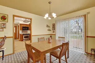 8131 E Creek Rd, Janesville, WI 53546 - Photo 48