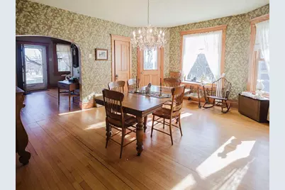 729 Center Street, Mineral Point, WI 53565 - Photo 6