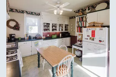 729 Center Street, Mineral Point, WI 53565 - Photo 16