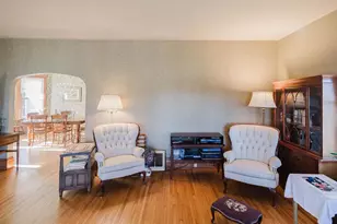 729 Center St, Mineral Point, WI 53565 - Photo 10