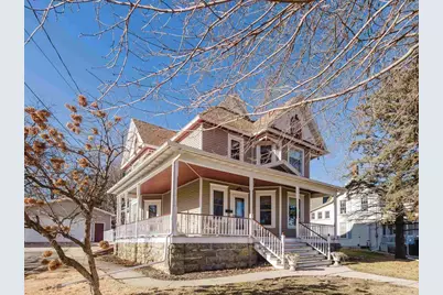 729 Center Street, Mineral Point, WI 53565 - Photo 2