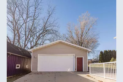 729 Center Street, Mineral Point, WI 53565 - Photo 40