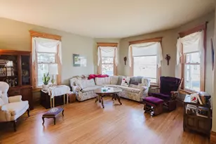 729 Center St, Mineral Point, WI 53565 - Photo 8