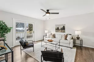 2 Hallows Cir, Madison, WI 53704 - Photo 10