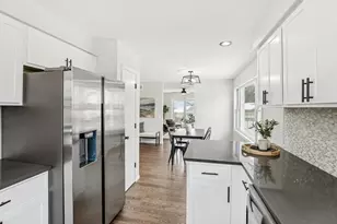 2 Hallows Cir, Madison, WI 53704 - Photo 20