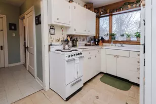 516 S Wisconsin St, Mineral Point, WI 53565 - Photo 10