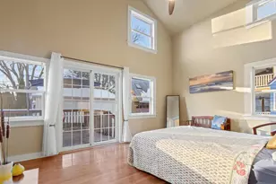 936 O'Sheridan St, Madison, WI 53715 - Photo 1