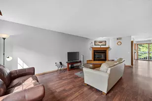 3017 Bradbury Rd, Madison, WI 53719 - Photo 4