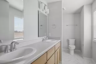 9208 Gentle Feather Rd, Verona, WI 53593 - Photo 10