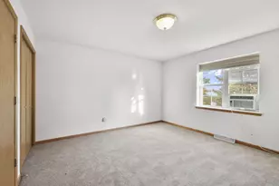 1041 Chandler Ln, Sun Prairie, WI 53590 - Photo 22