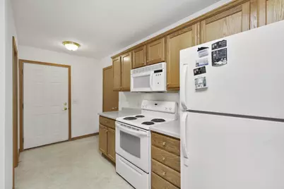 1041 Chandler Lane, Sun Prairie, WI 53590 - Photo 16