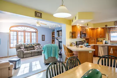 921 Stewart Court, Mauston, WI 53948 - Photo 8