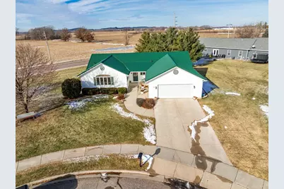 921 Stewart Court, Mauston, WI 53948 - Photo 1