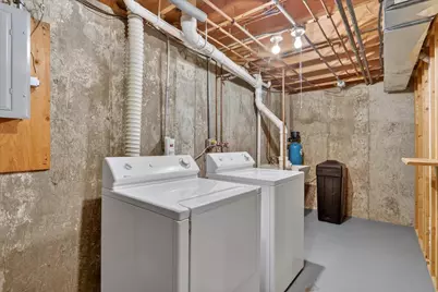 2548 Liberty Lane, Janesville, WI 53545 - Photo 28