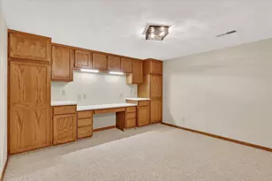 2548 Liberty Ln, Janesville, WI 53545 - Photo 24