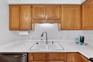 2548 Liberty Ln, Janesville, WI 53545 - Photo 14