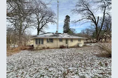 2539 N County Road E, Janesville, WI 53548 - Photo 32