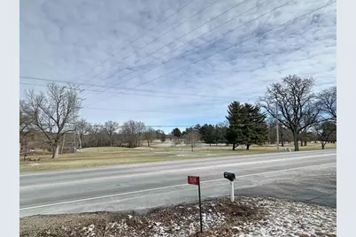 2539 N County Road E, Janesville, WI 53548 - Photo 30