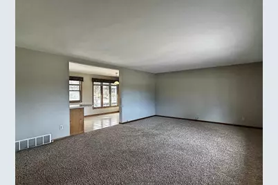 2539 N County Road E, Janesville, WI 53548 - Photo 14