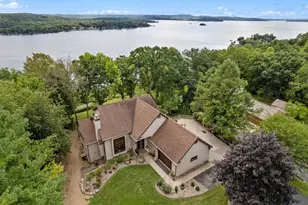 W10725 Wildwood Way, Poynette, WI 53955 - Photo 32