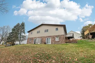 105-107 W Garfield St, Mount Horeb, WI 53572 - Photo 46