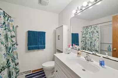 105-107 W Garfield Street, Mount Horeb, WI 53572 - Photo 28