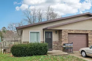 105-107 W Garfield St, Mount Horeb, WI 53572 - Photo 4