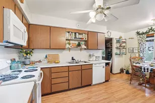 101-103 W Garfield St, Mount Horeb, WI 53572 - Photo 12