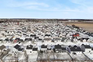 859 Shadowwood Trl, Sun Prairie, WI 53590 - Photo 12