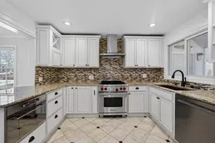 4106 Hiawatha Dr, Madison, WI 53711 - Photo 10