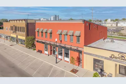 304 S Spring Street, Beaver Dam, WI 53916 - Photo 1