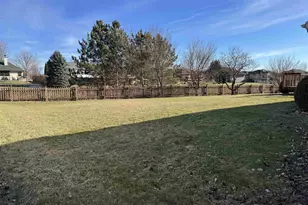 2702 Autumn Ln, Janesville, WI 53546 - Photo 28