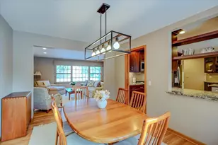 5421 Trempealeau Trail, Madison, WI 53705 - Photo 10