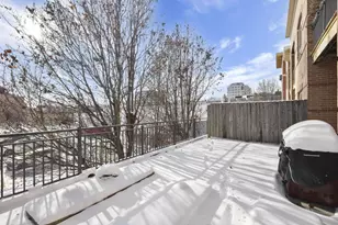 625 E Mifflin St, Madison, WI 53703 - Photo 28