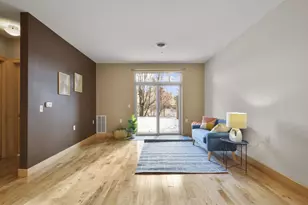 625 E Mifflin St, Madison, WI 53703 - Photo 12