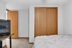 112 Falling Creek Cir, Janesville, WI 53548 - Photo 22