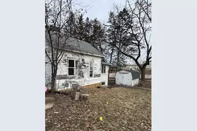 353 Lake Street, Baraboo, WI 53913 - Photo 2