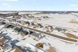 428 Chad Trl, Arlington, WI 53911 - Photo 4