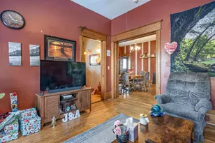 712 E Main St, Reedsburg, WI 53959 - Photo 4