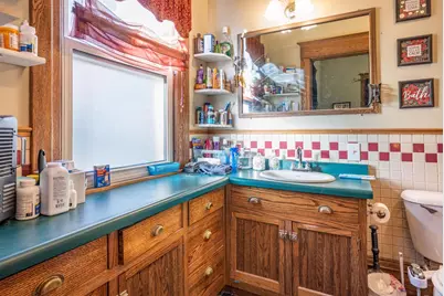 712 E Main Street, Reedsburg, WI 53959 - Photo 16