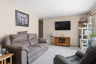 404 Anderson St, DeForest, WI 53532 - Photo 6